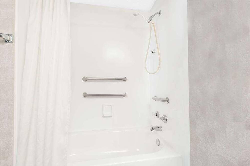 Photo of Bathroom in Summit