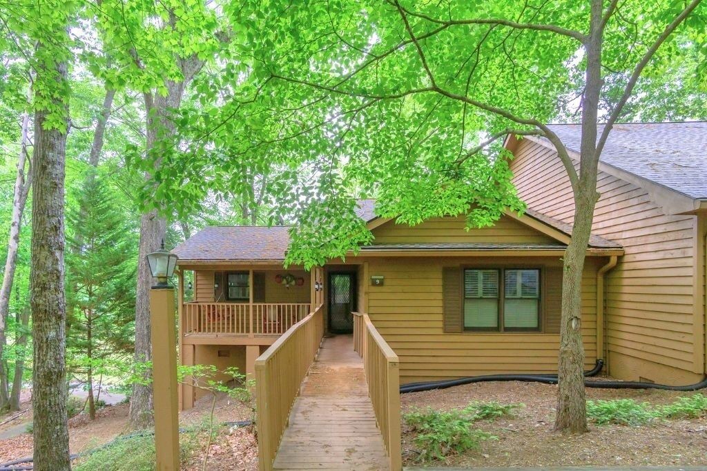 Photo of Outdoor in Lake Lure