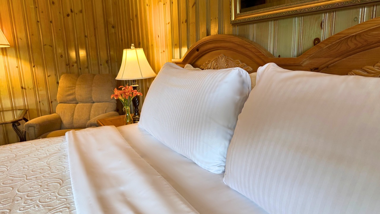 Photo of Bedroom in Blowing Rock