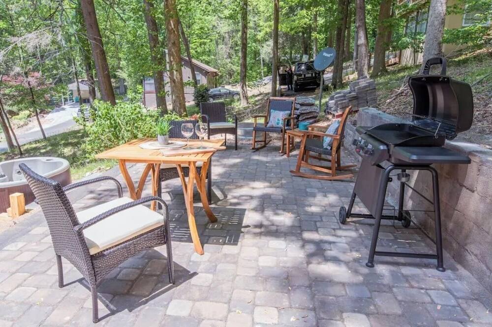 Photo of Outdoor in Chimney Rock