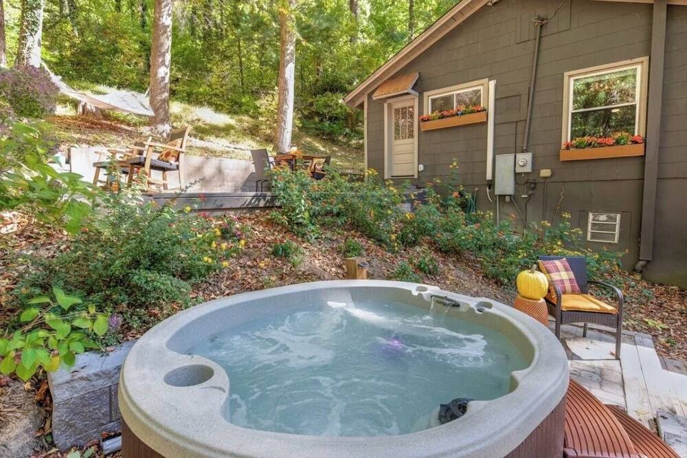 Photo of Outdoor in Chimney Rock