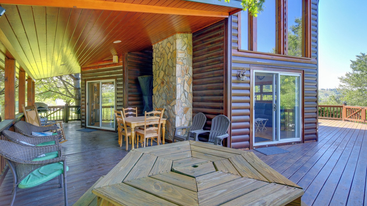 Photo of Patio Balcony in Piney Creek