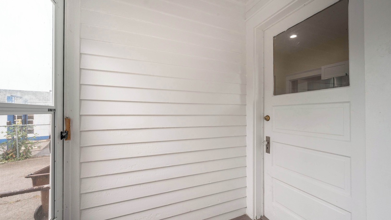 Photo of Outdoor in Roselawn Finance