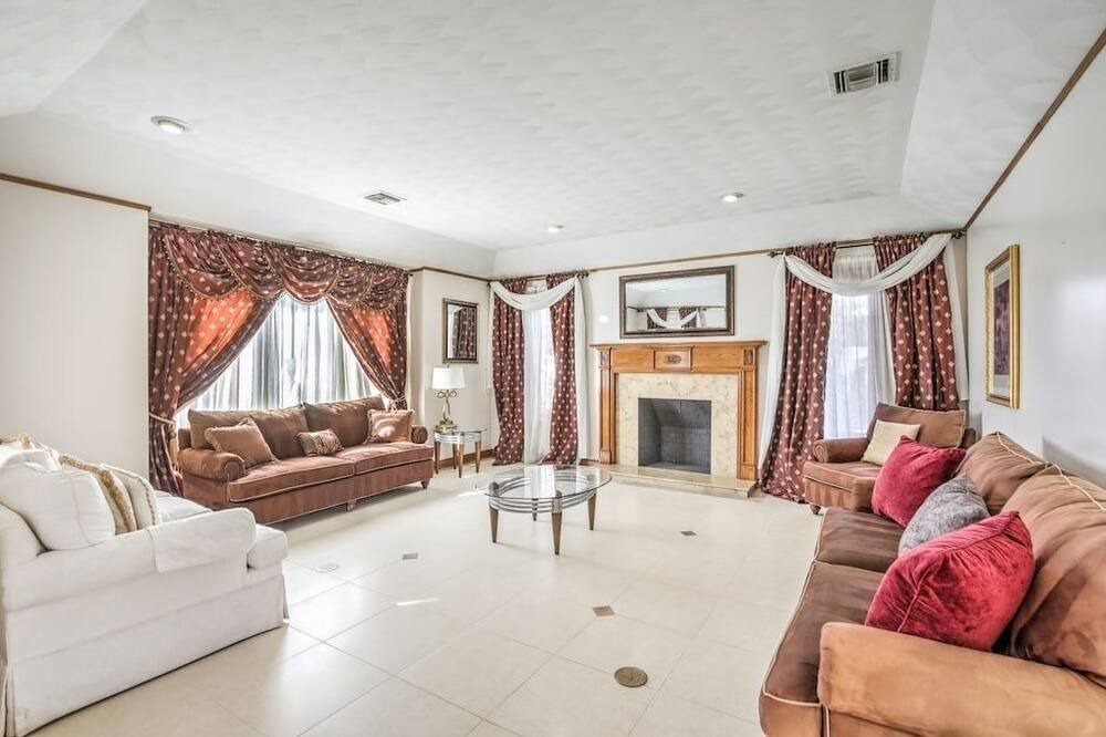 Photo of Livingroom in Villa Bonita Estates
