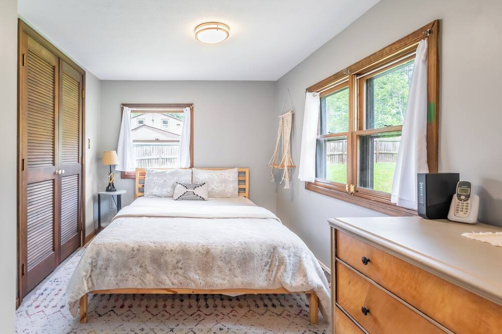 Photo of Bedroom in Great Cacapon