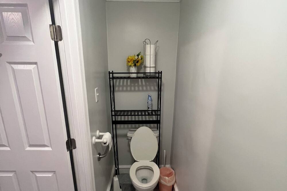 Photo of Bathroom in Halfway