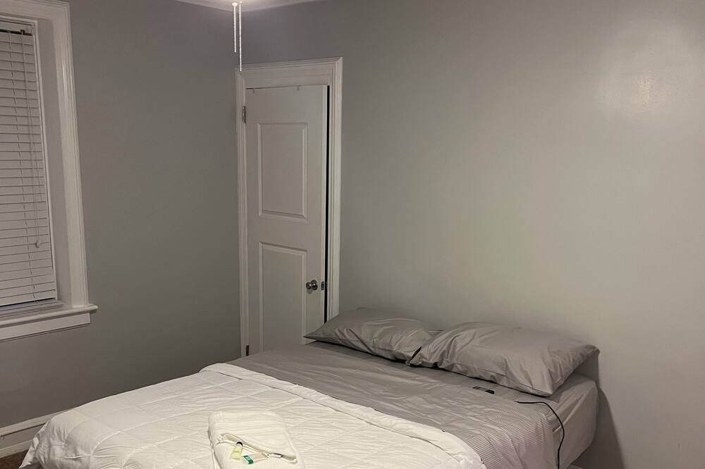 Photo of Bedroom in Halfway