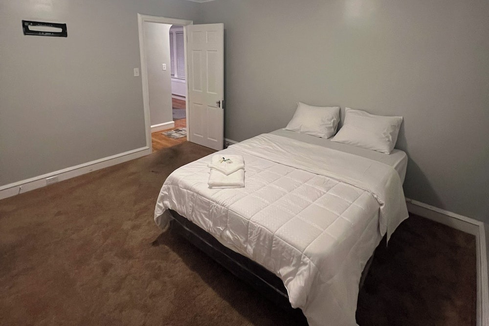 Photo of Bedroom in Halfway