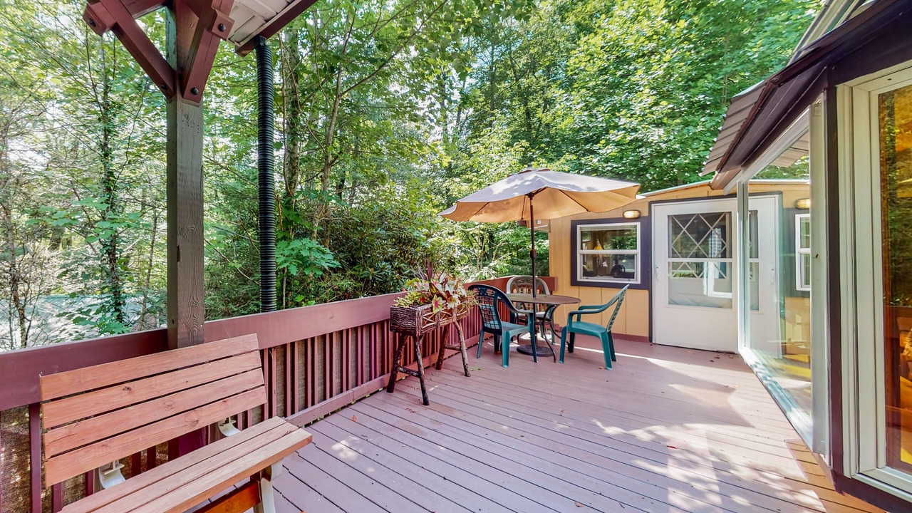 Photo of Outdoor in Newland