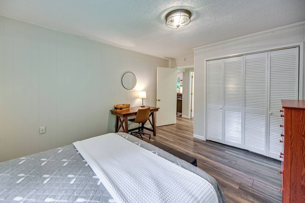 Photo of Bedroom in Denniston