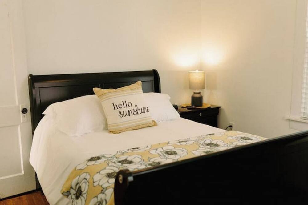 Photo of Bedroom in Northside District