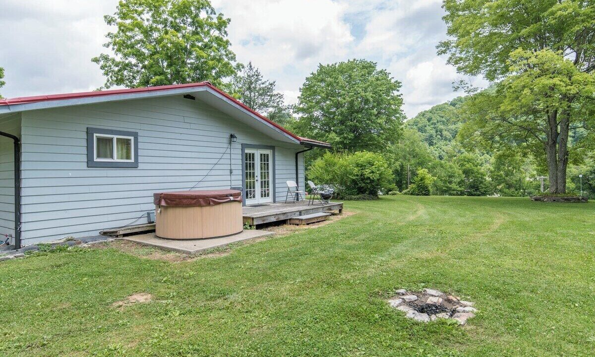 Photo of Outdoor in Stanton