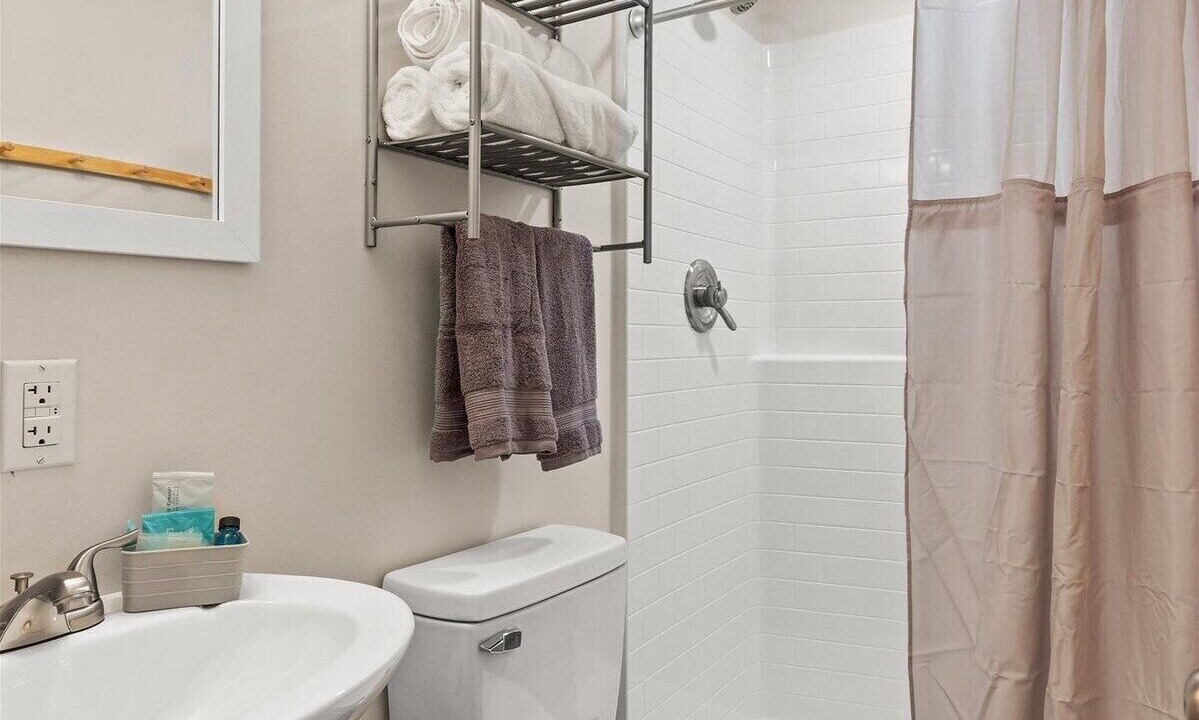 Photo of Bathroom in Stanton