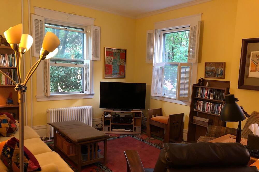 Photo of Bedroom in Bell Court