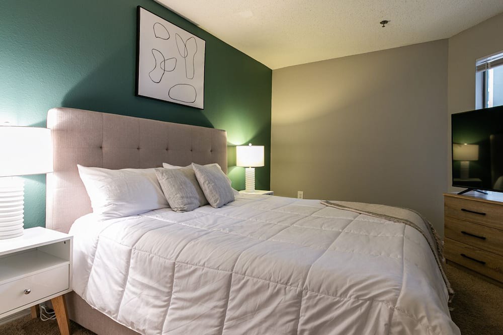 Photo of Bedroom in Blue Ash