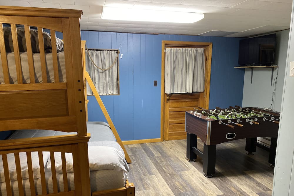 Photo of Bedroom in Foster