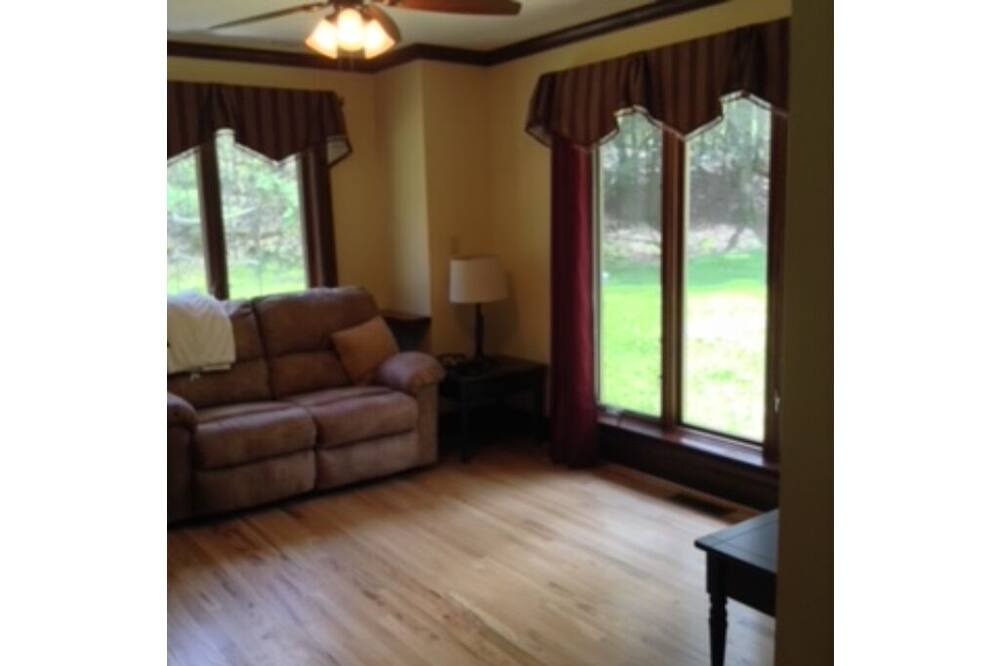 Photo of Livingroom in Fayetteville