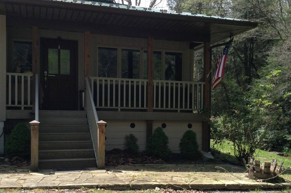 Photo of Outdoor in Fayetteville