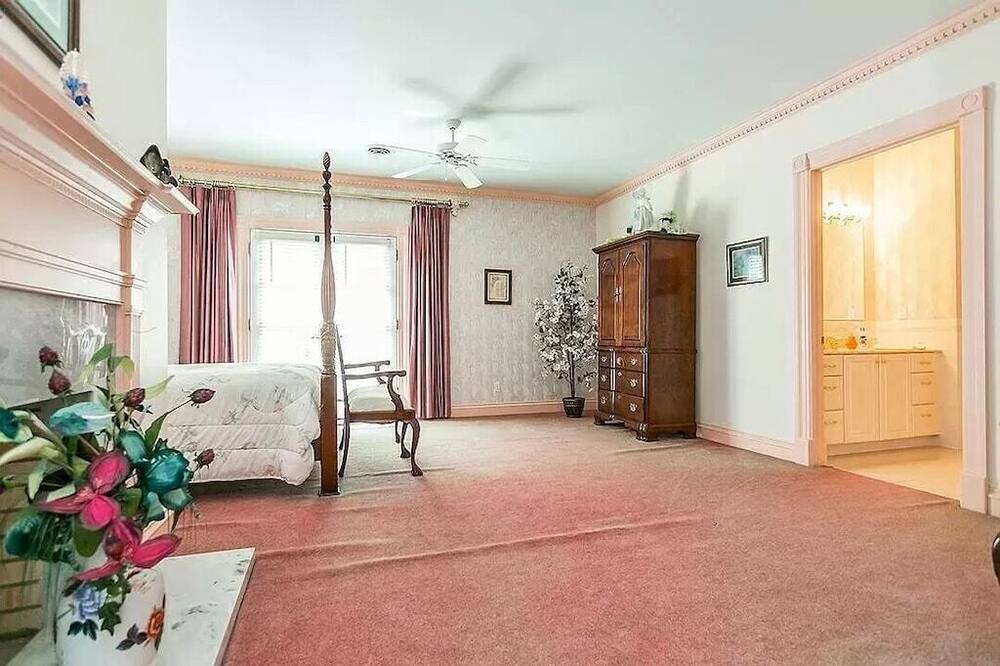 Photo of Bedroom in Printer