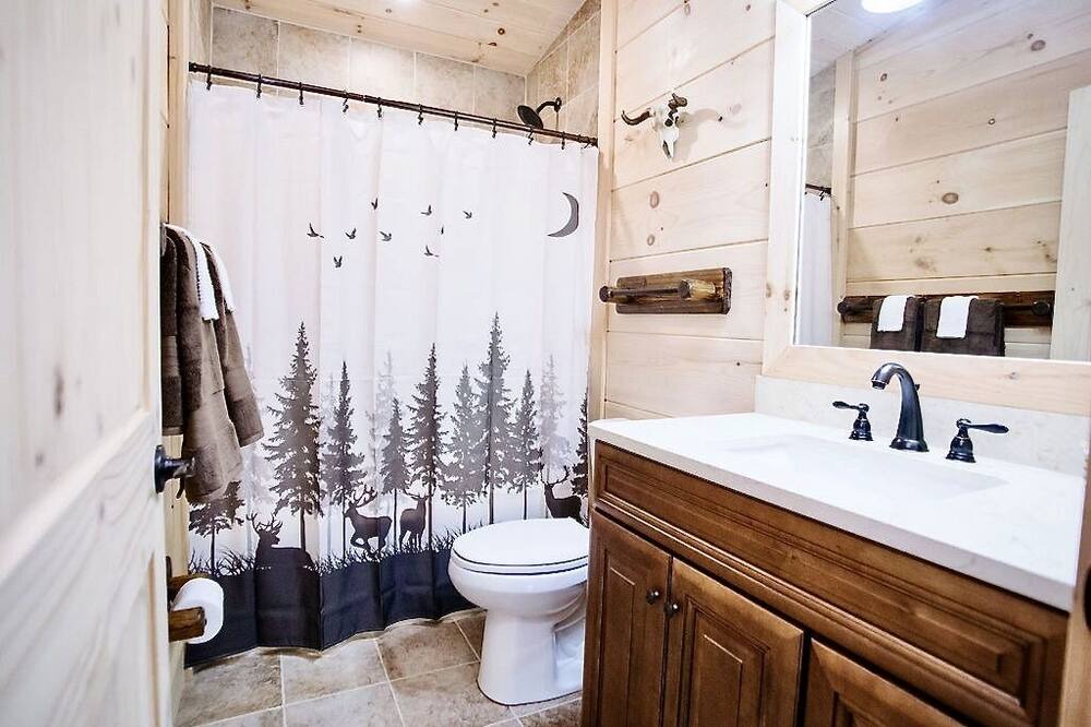 Photo of Bathroom in Frank
