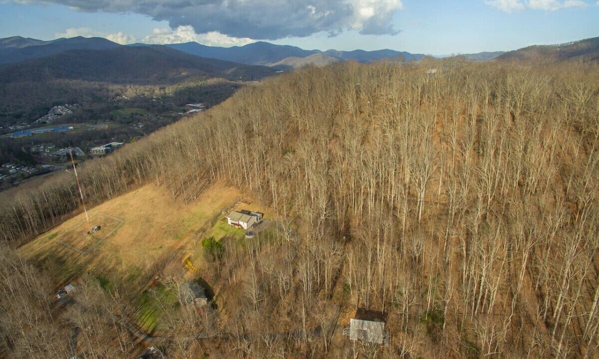 Photo of Outdoor in Swannanoa