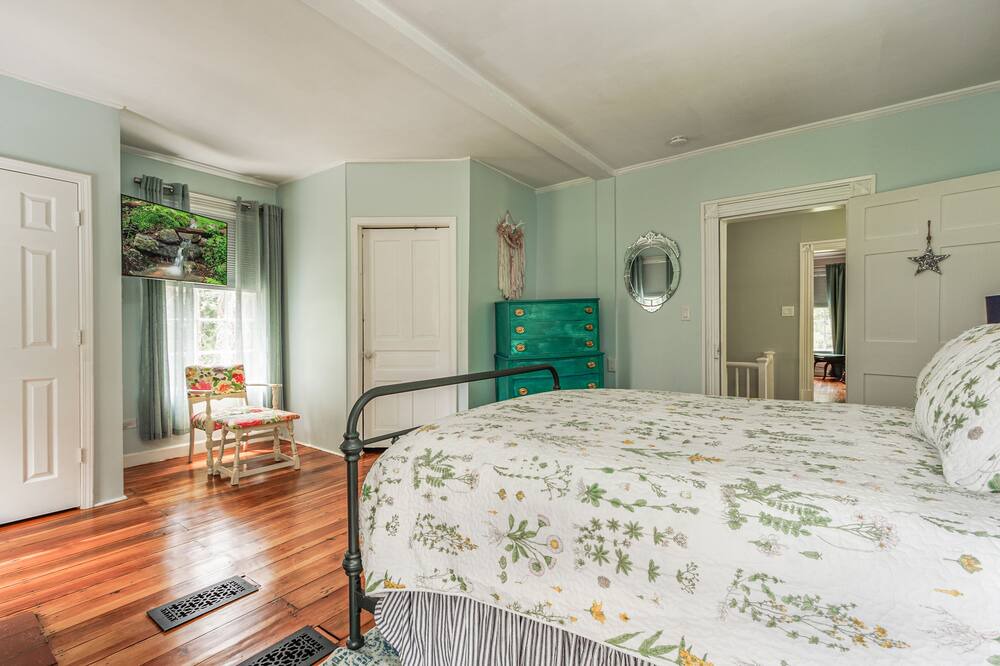 Photo of Bedroom in Vein Mountain
