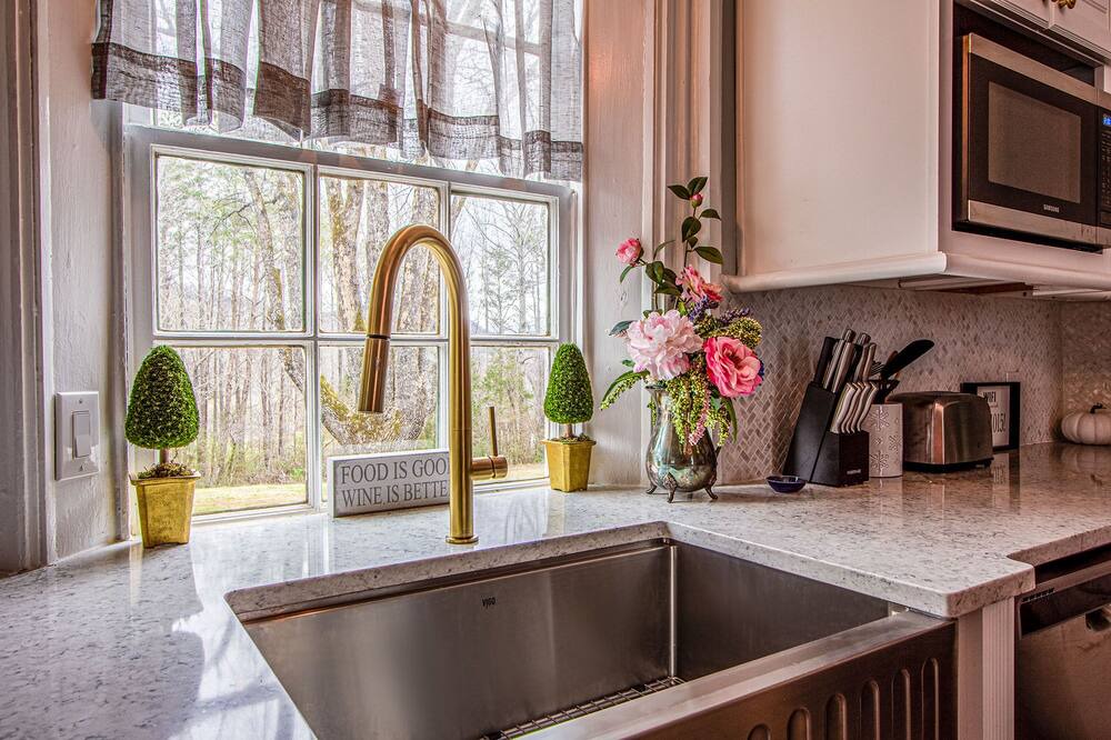 Photo of Kitchen in Vein Mountain