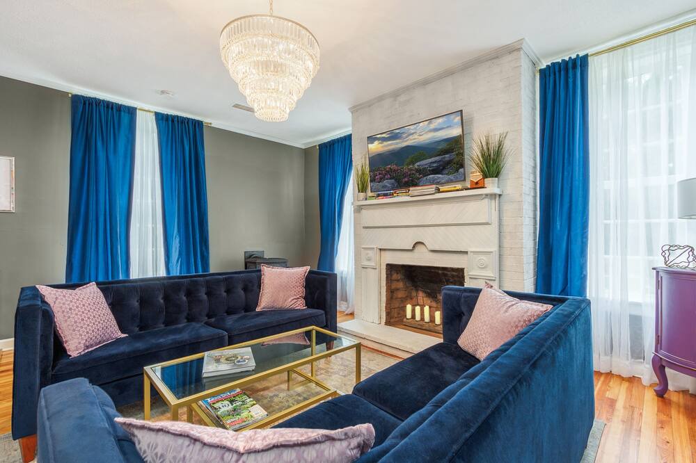 Photo of Livingroom in Vein Mountain