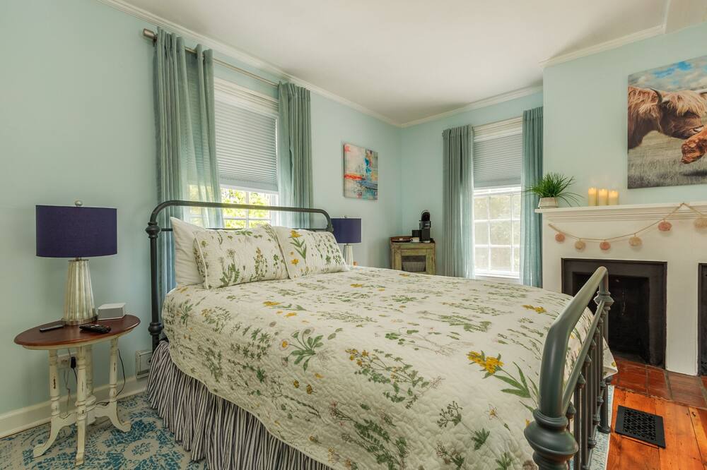 Photo of Bedroom in Vein Mountain
