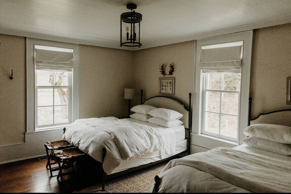 Photo of Bedroom in Creston