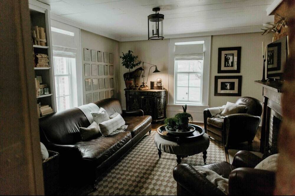 Photo of Livingroom in Creston