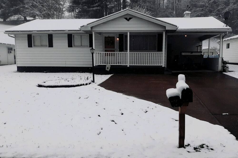 Photo of Others in Gandeeville