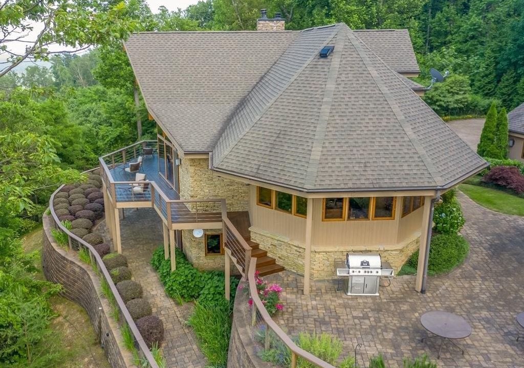 Photo of Outdoor in Lake Lure
