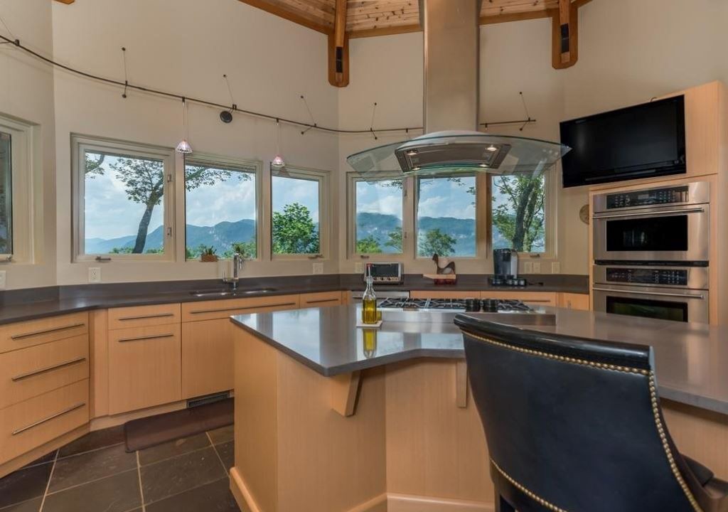 Photo of Kitchen in Lake Lure
