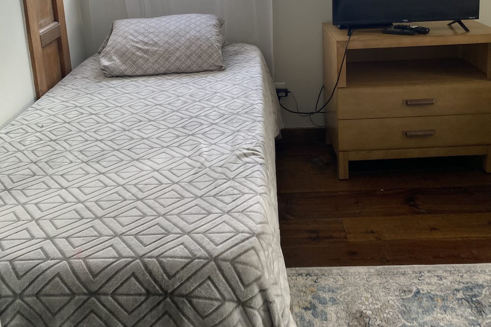 Photo of Bedroom in Glendale Springs