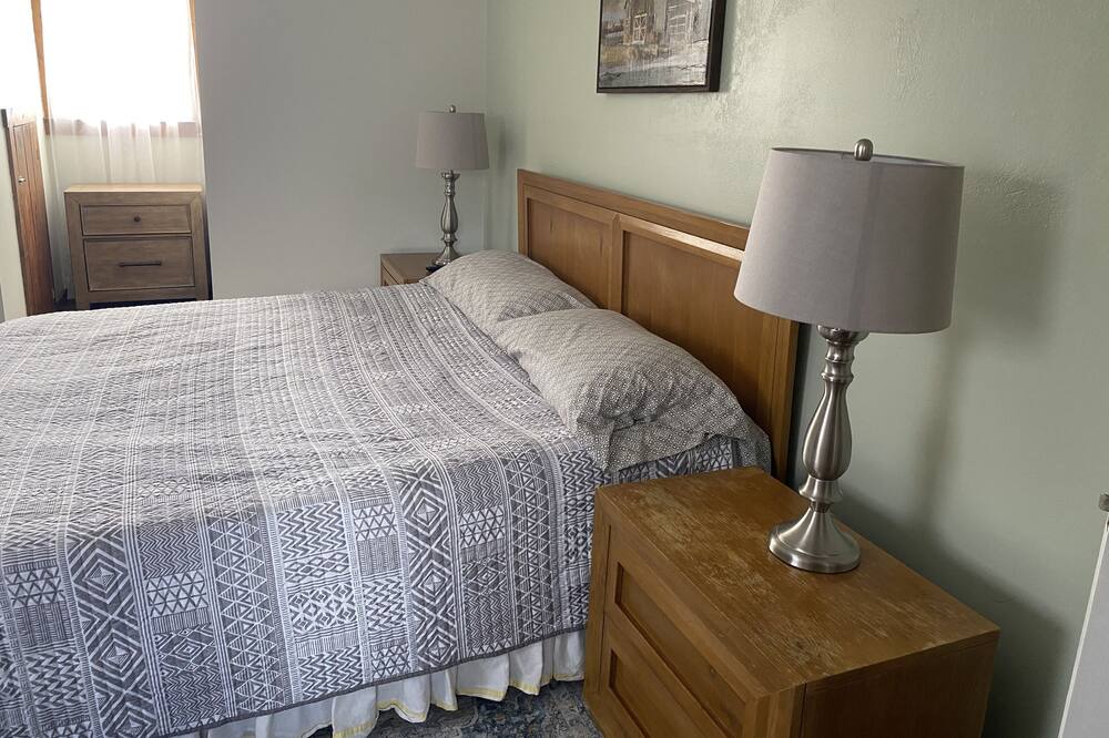 Photo of Bedroom in Glendale Springs