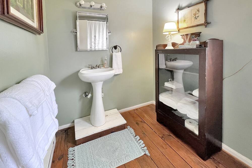 Photo of Bathroom in Bolivar