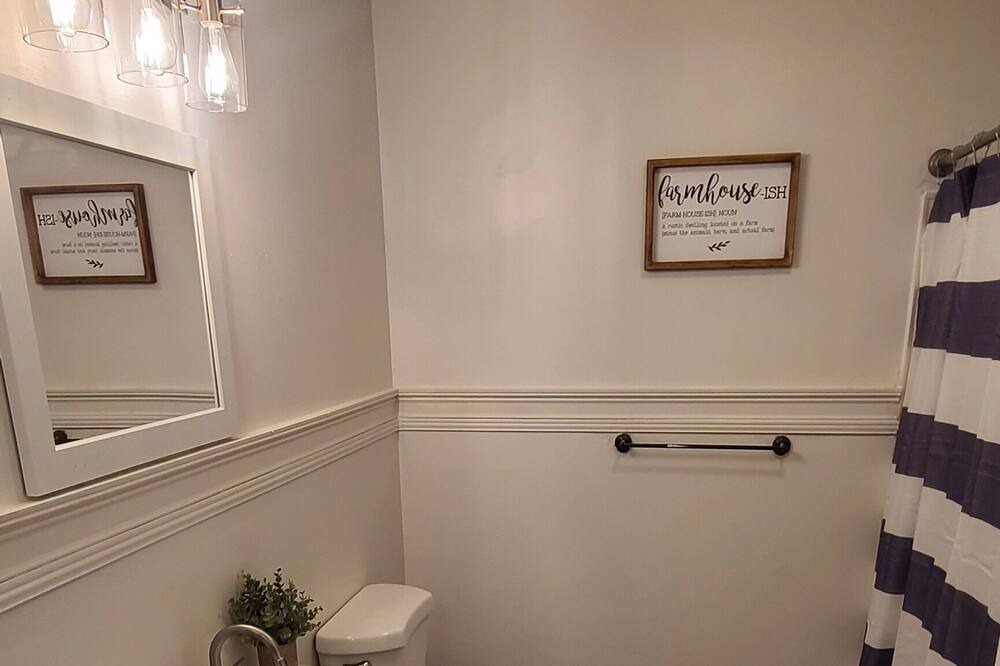 Photo of Bathroom in Knoxville