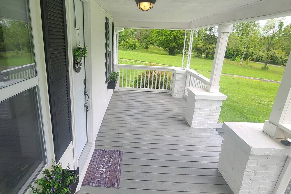 Photo of Patio Balcony in Knoxville
