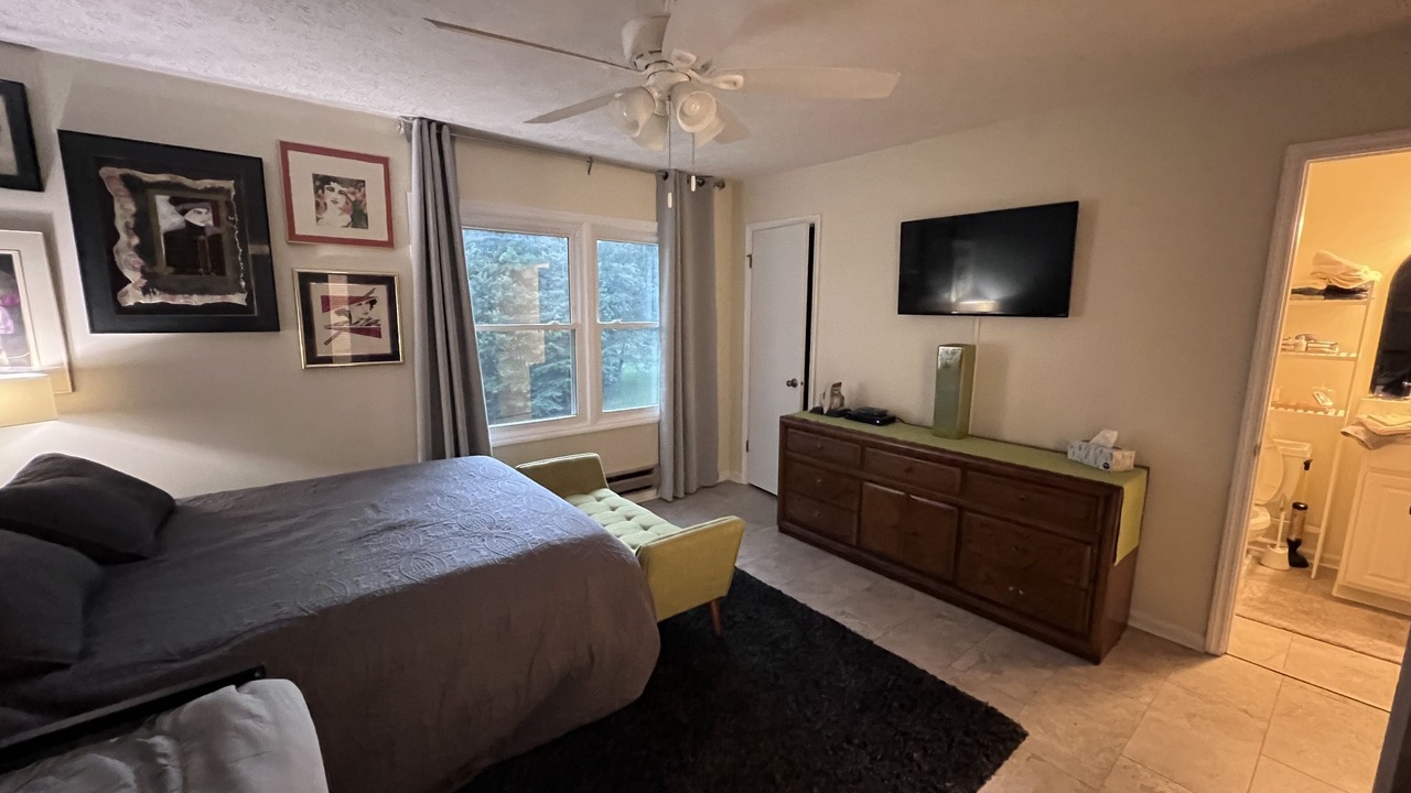 Photo of Bedroom in Newland
