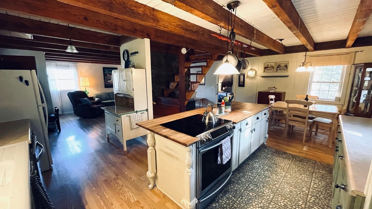 Photo of Kitchen in Burnsville
