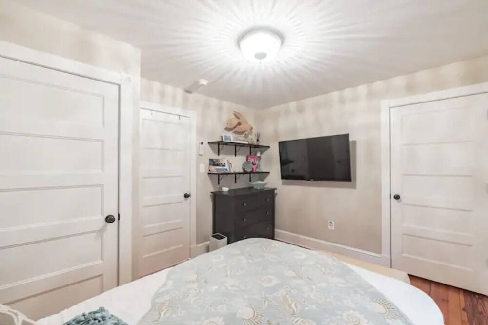 Photo of Bedroom in Downtown