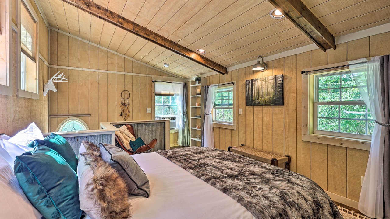 Photo of Others in Lansing