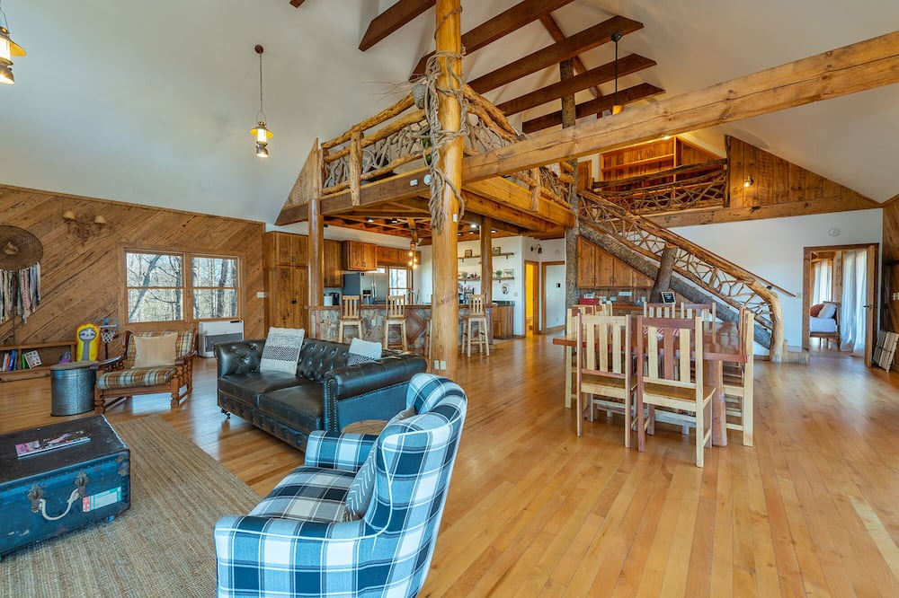 Photo of Bedroom in Burnsville