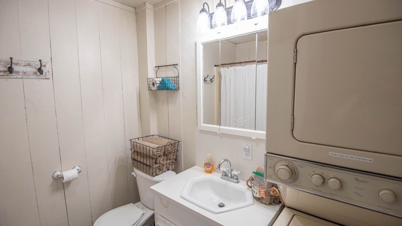 Photo of Bathroom in Lansing