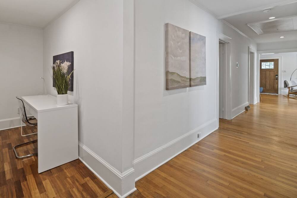 Photo of Bedroom in Plaza Midwood