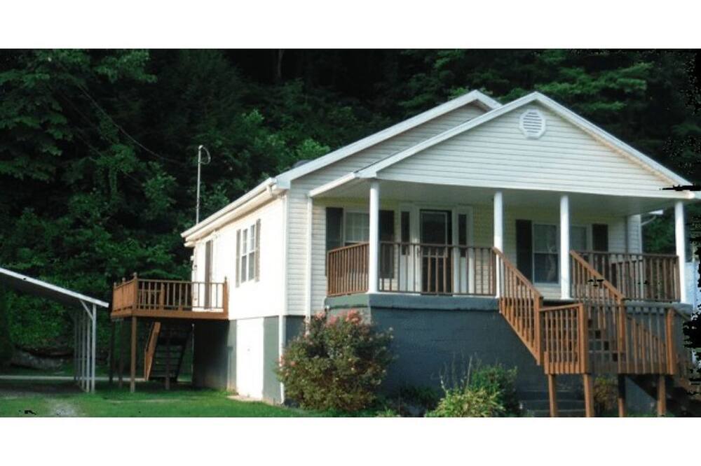 Photo of Outdoor in Toler