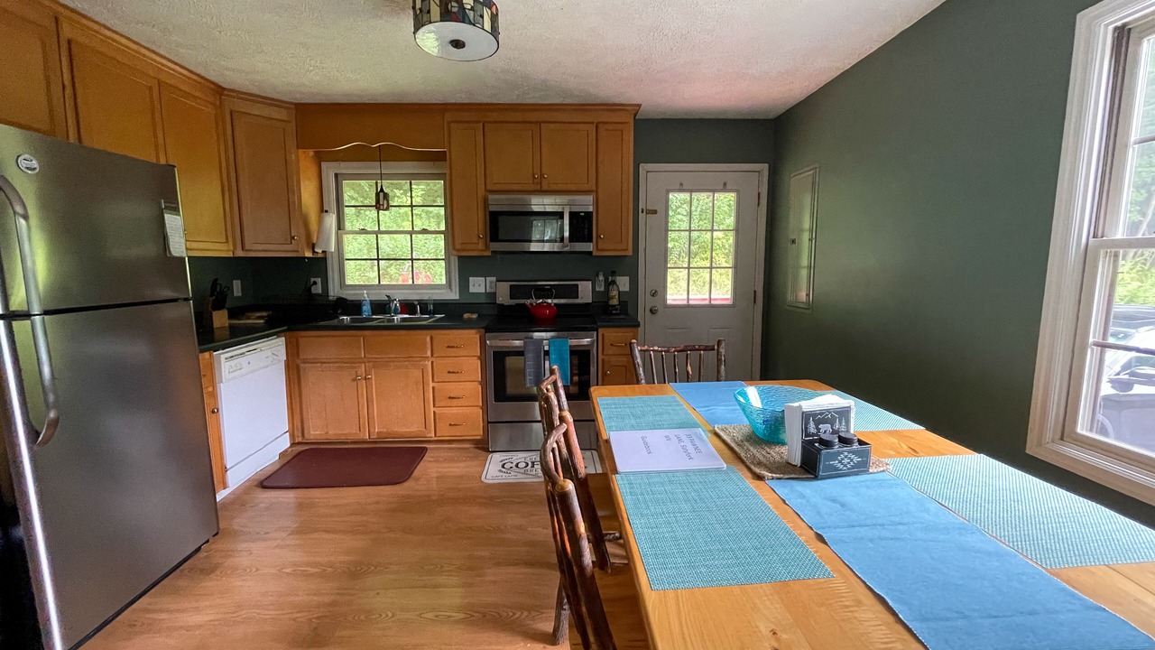 Photo of Kitchen in Edray