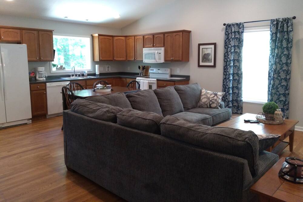 Photo of Livingroom in Marion