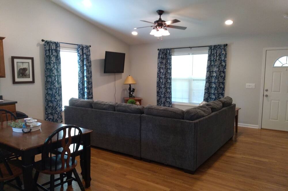 Photo of Livingroom in Marion